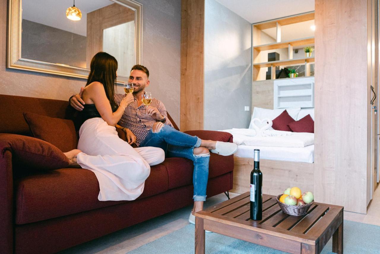 Svarog Unique Apartment Bratislava Esterno foto